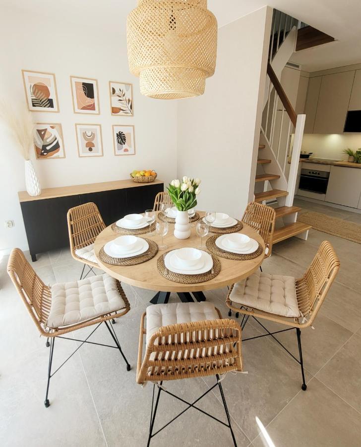 Pine Point Apartament With Terrace, Shared Pool, Tennis Court โปเบียโรโว ภายนอก รูปภาพ